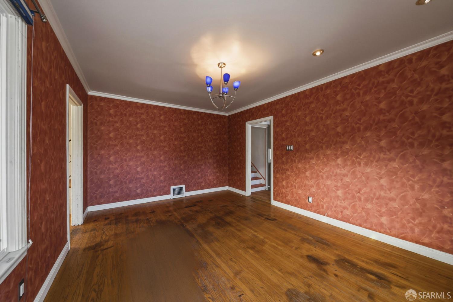 Detail Gallery Image 12 of 93 For 95 South Hill Blvd, San Francisco,  CA 94112 - 3 Beds | 2 Baths