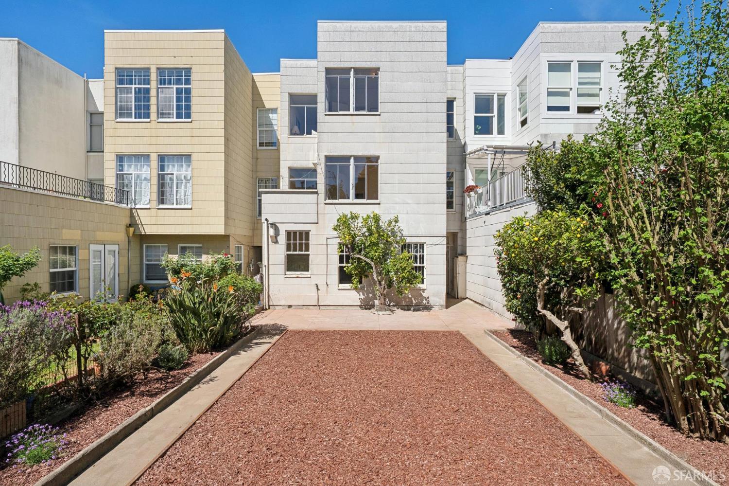 Detail Gallery Image 51 of 62 For 2335 Bay St, San Francisco,  CA 94123 - – Beds | – Baths