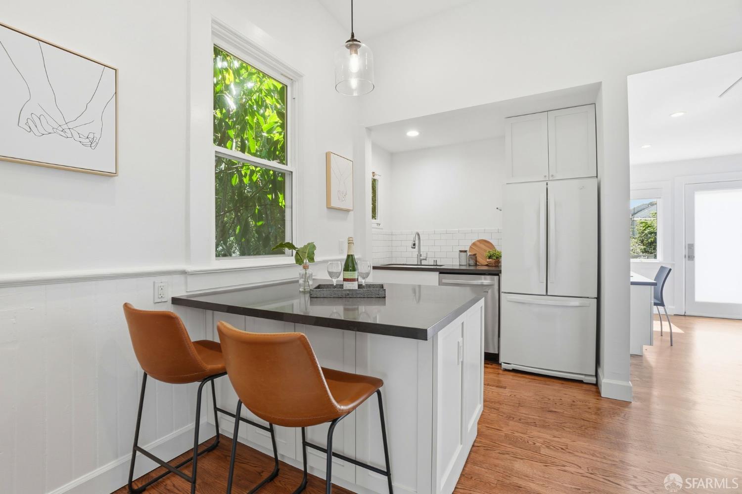 Photo #9: 426115870 Listing: Photo #9