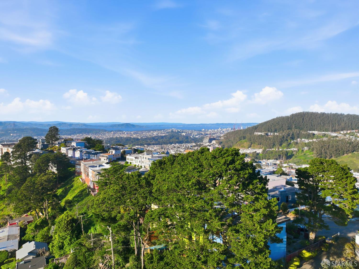 Detail Gallery Image 69 of 78 For 1998 14th Ave, San Francisco,  CA 94116 - 3 Beds | 3 Baths