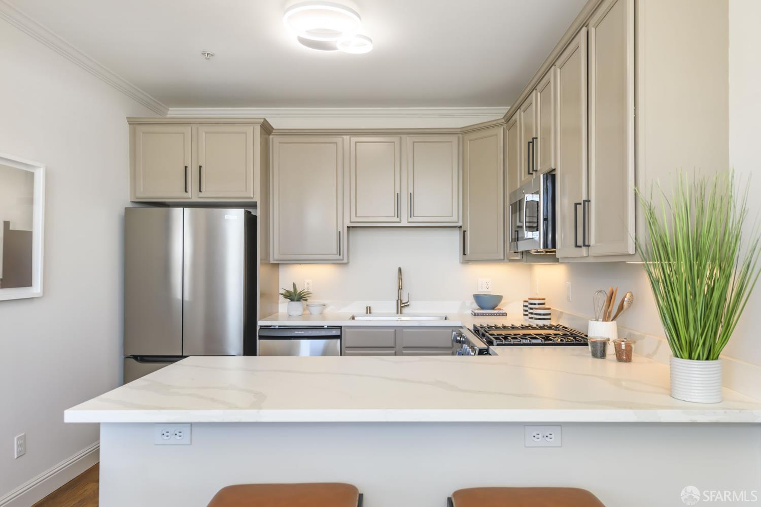 Detail Gallery Image 9 of 33 For 308 Shotwell St #2,  San Francisco,  CA 94110 - 2 Beds | 2 Baths