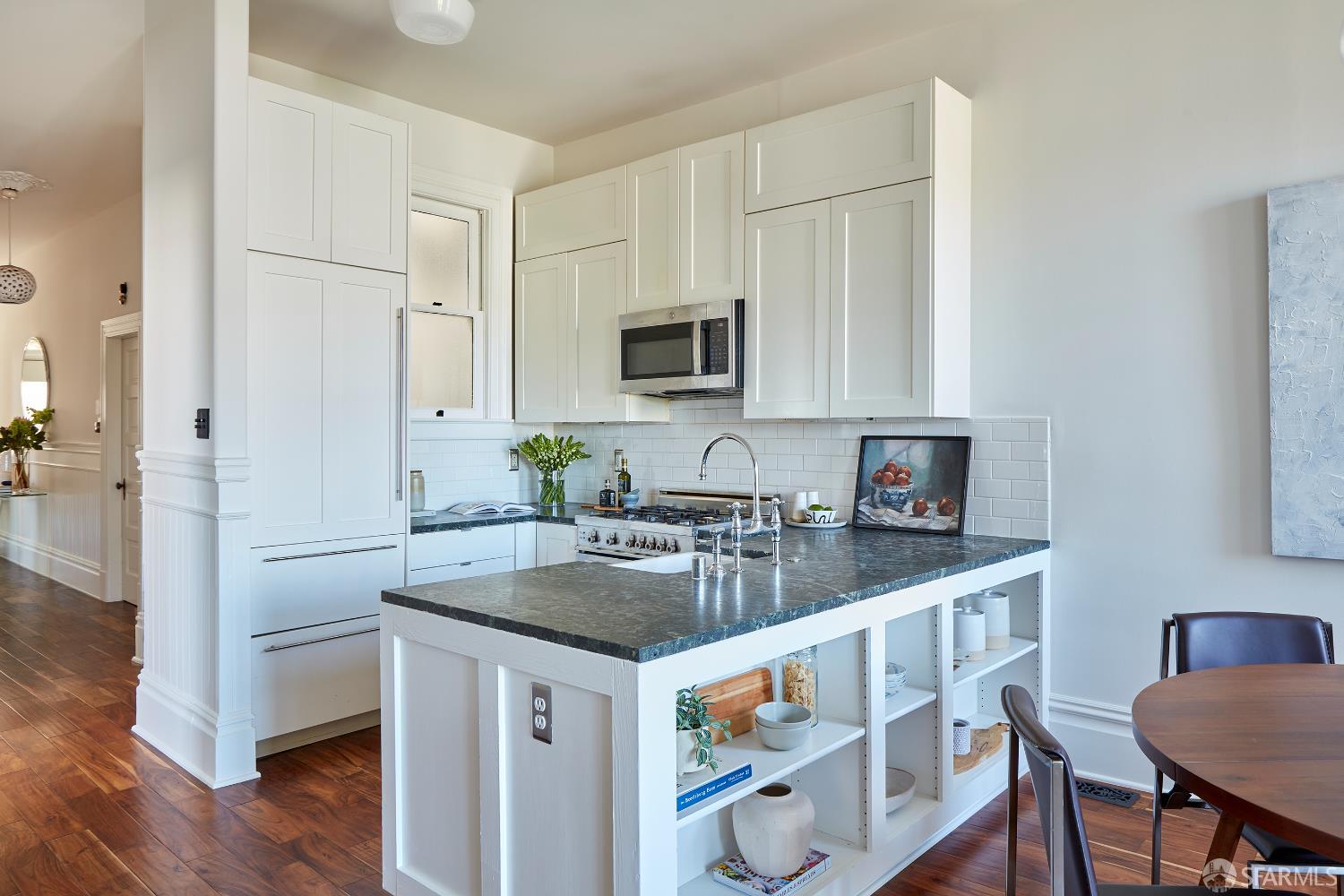 Detail Gallery Image 5 of 29 For 214 Prospect Ave, San Francisco,  CA 94110 - 3 Beds | 2 Baths