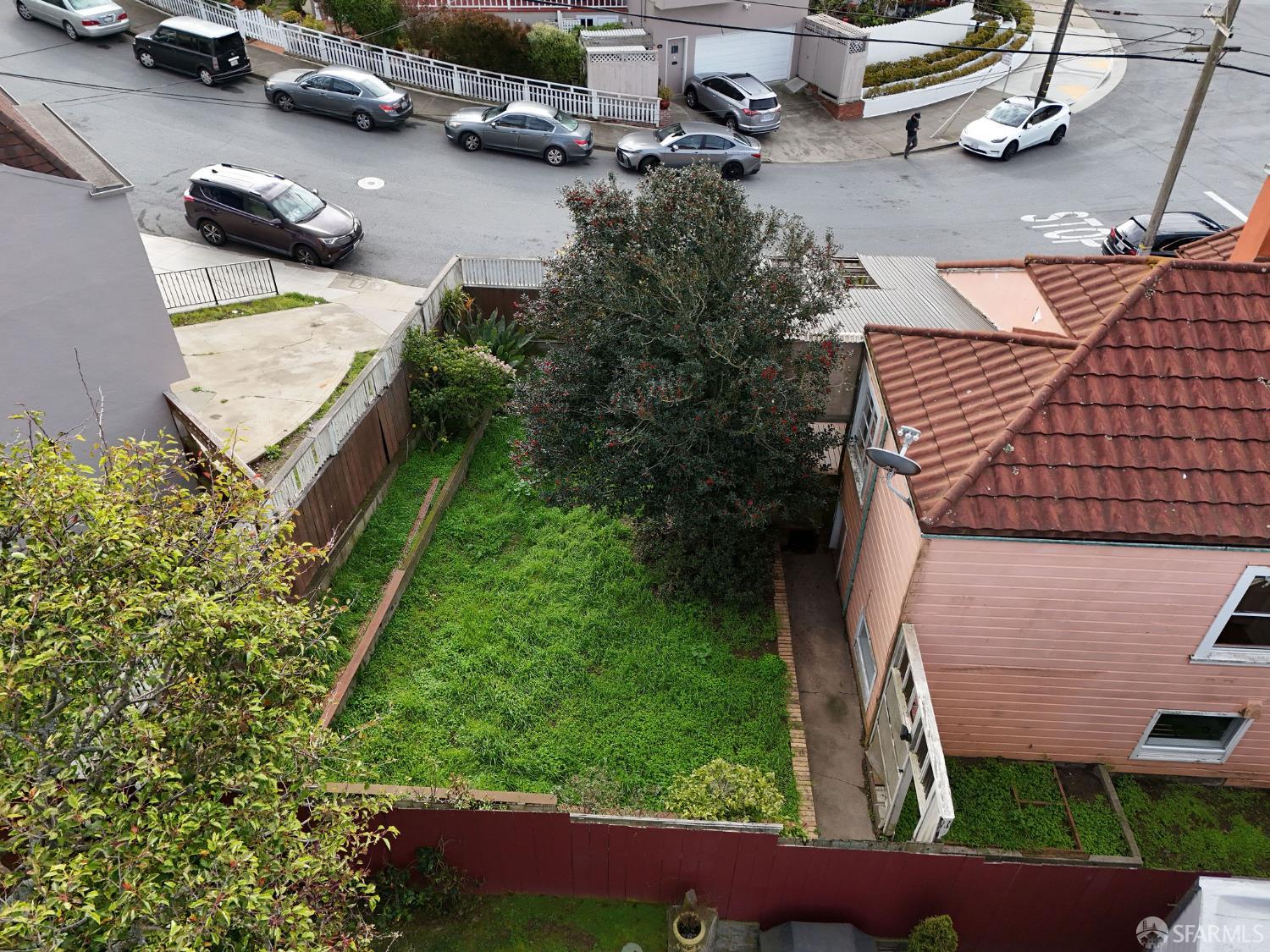 Detail Gallery Image 61 of 93 For 95 South Hill Blvd, San Francisco,  CA 94112 - 3 Beds | 2 Baths