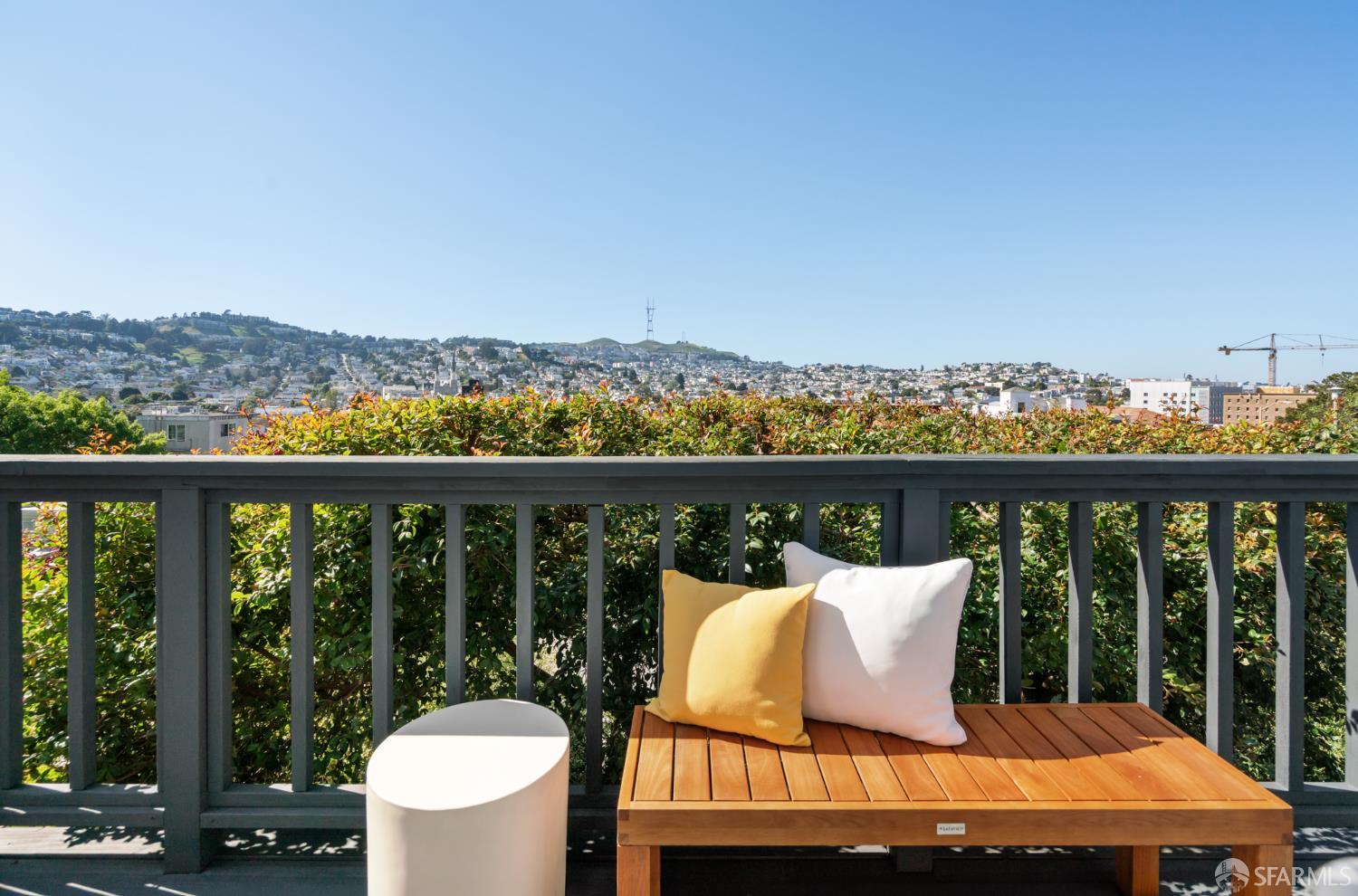 Detail Gallery Image 9 of 29 For 112 Lundys Ln, San Francisco,  CA 94110 - 1 Beds | 1 Baths