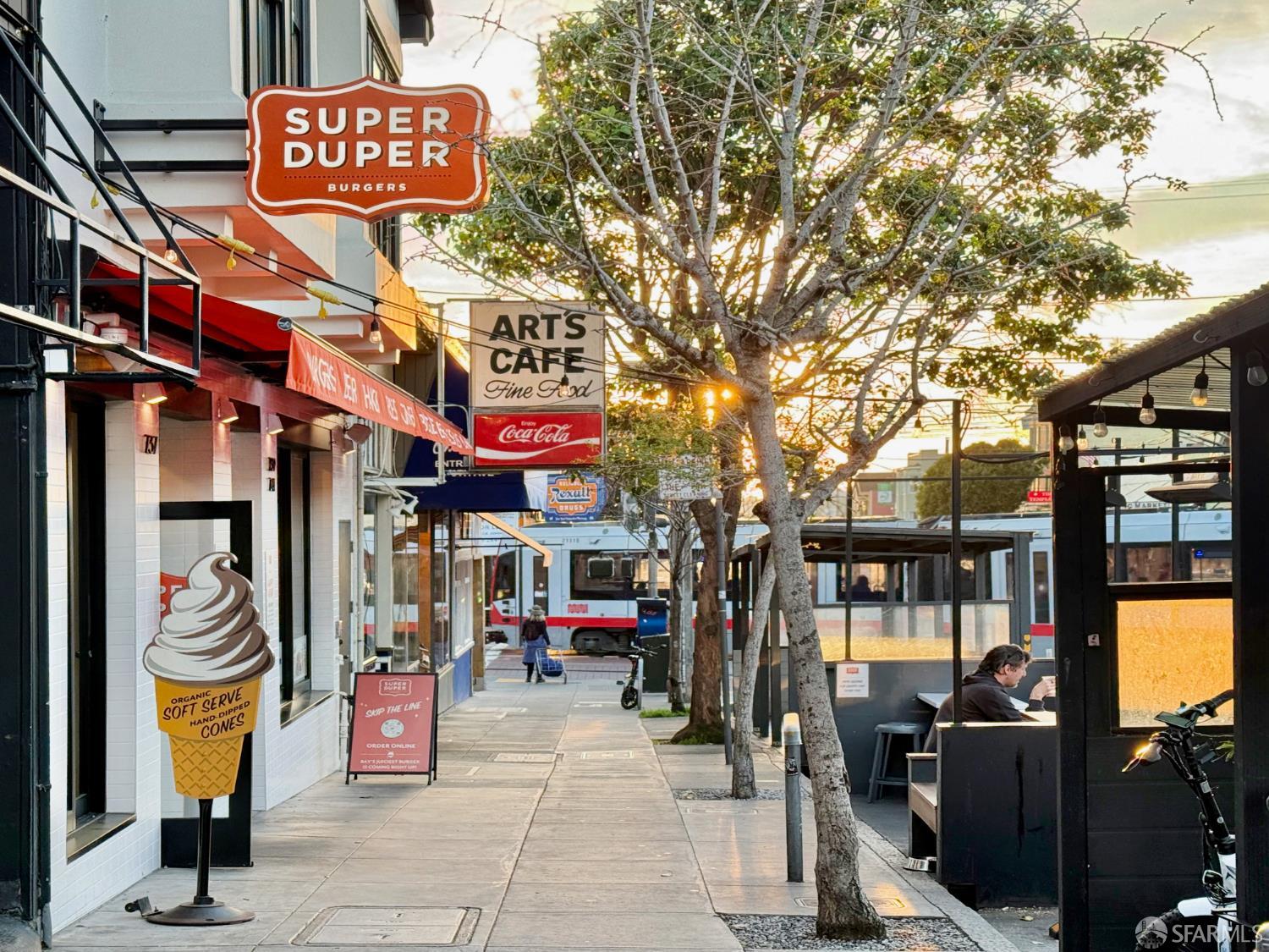 Detail Gallery Image 87 of 91 For 1819 8th Ave, San Francisco,  CA 94109 - 3 Beds | 2 Baths