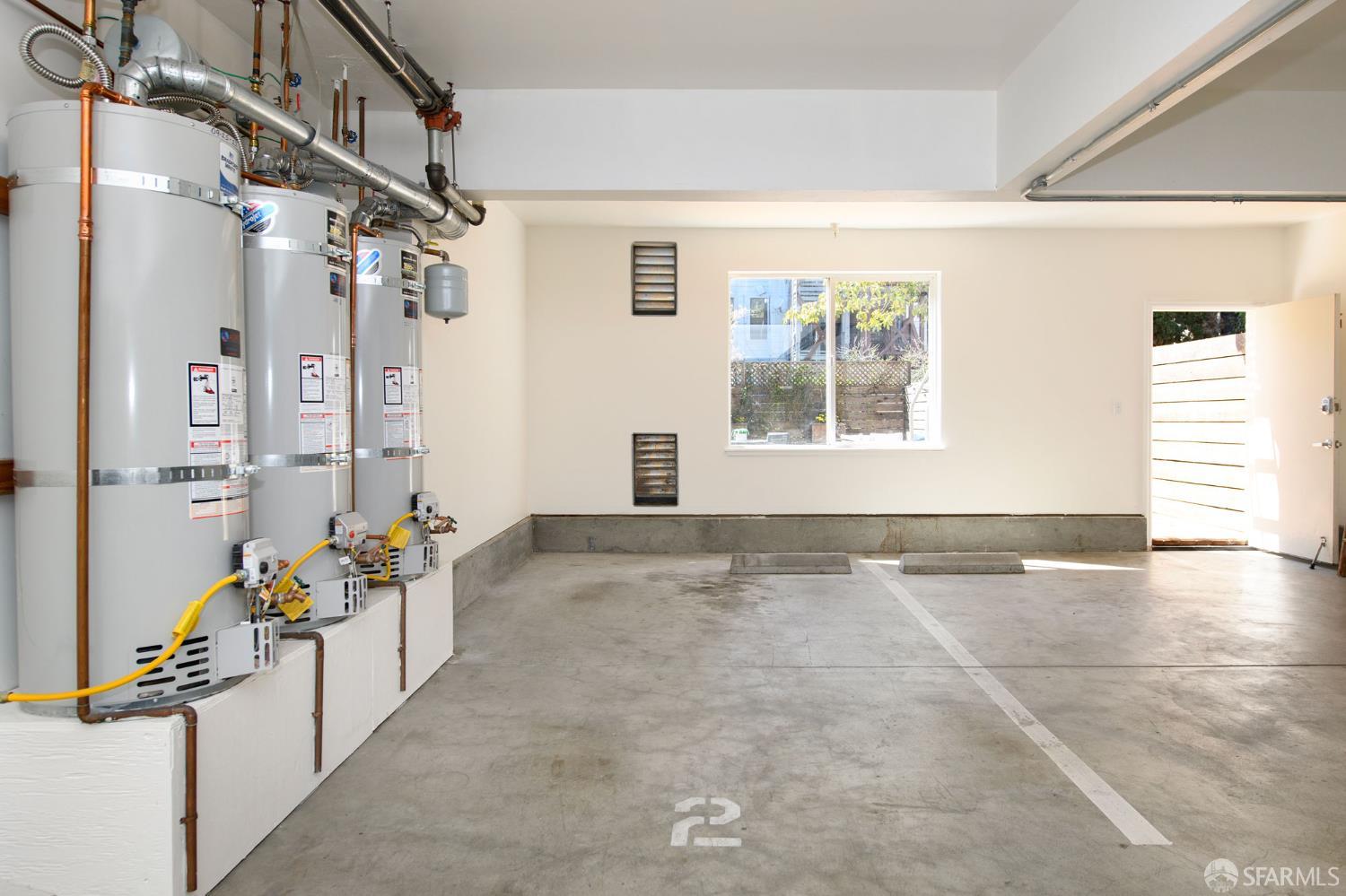 Detail Gallery Image 28 of 33 For 308 Shotwell St #2,  San Francisco,  CA 94110 - 2 Beds | 2 Baths