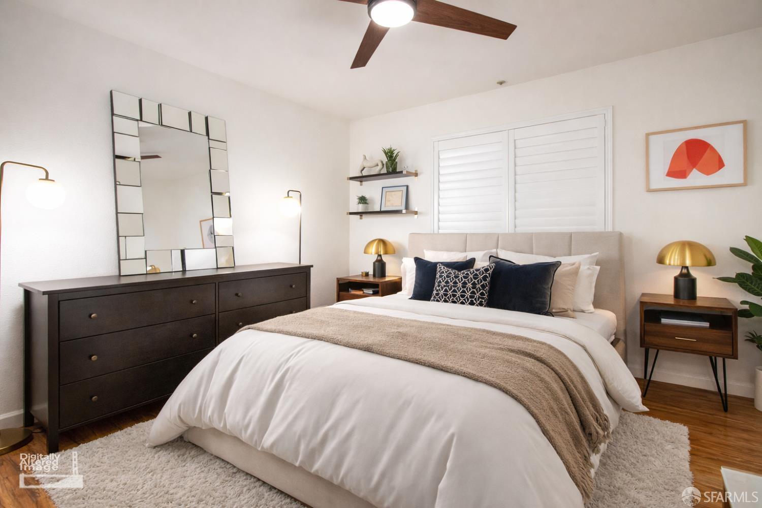 Photo #4: 426108120 Listing: Photo #4