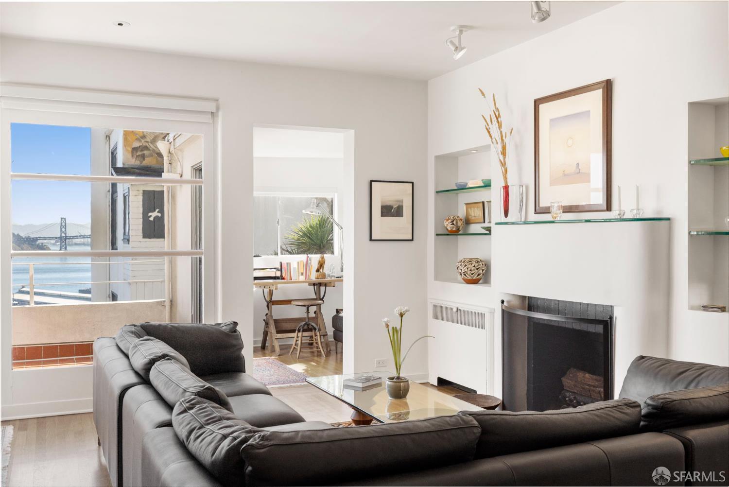 Detail Gallery Image 24 of 64 For 1360 Montgomery St #2,  San Francisco,  CA 94133 - 1 Beds | 1 Baths