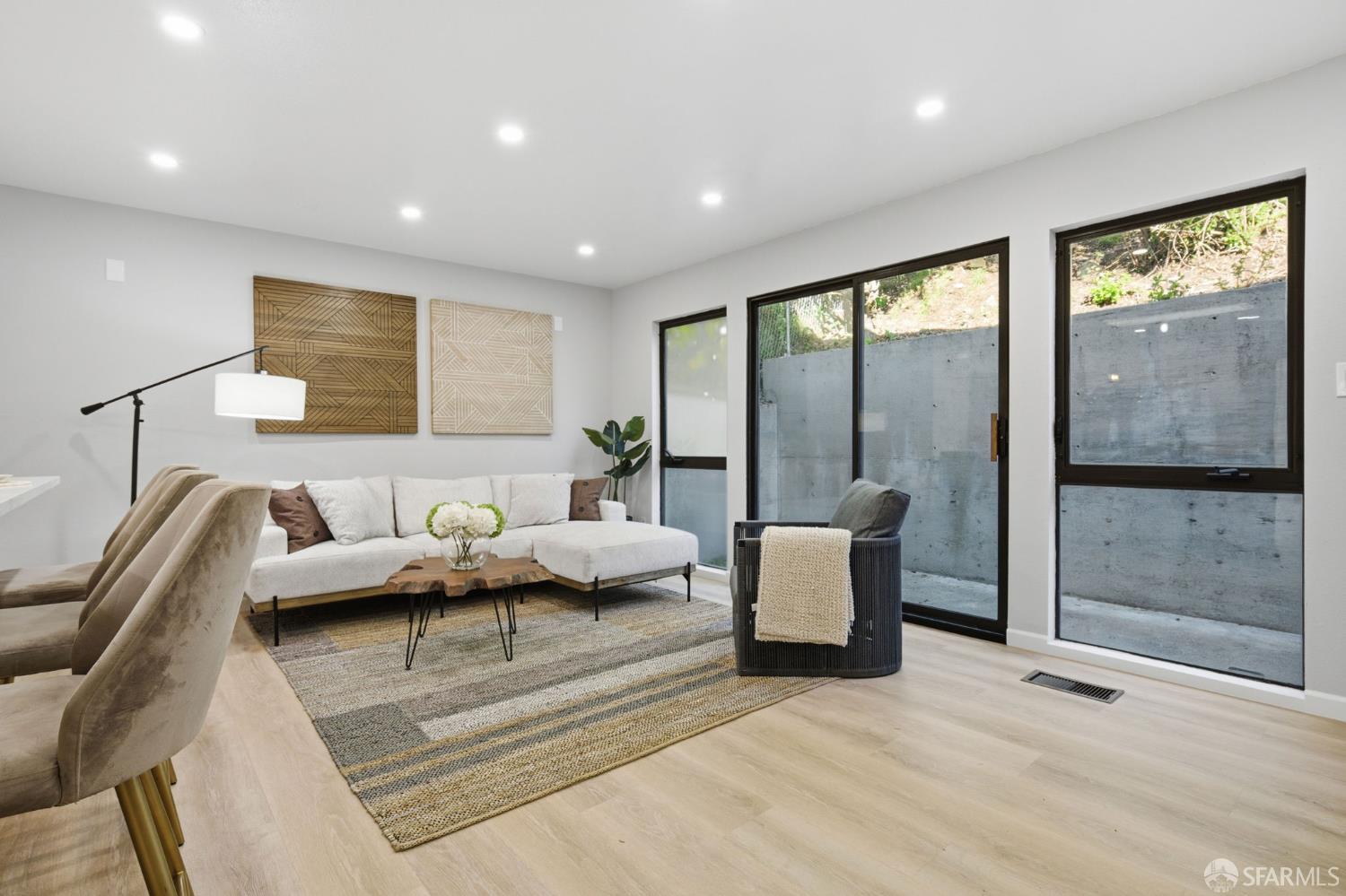 Detail Gallery Image 26 of 78 For 1998 14th Ave, San Francisco,  CA 94116 - 3 Beds | 3 Baths