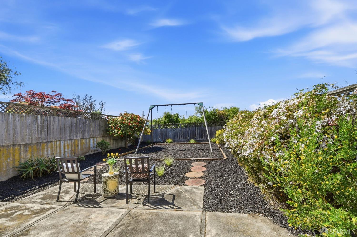 Detail Gallery Image 38 of 42 For 1627 22nd Ave, San Francisco,  CA 94122 - 2 Beds | 1/1 Baths