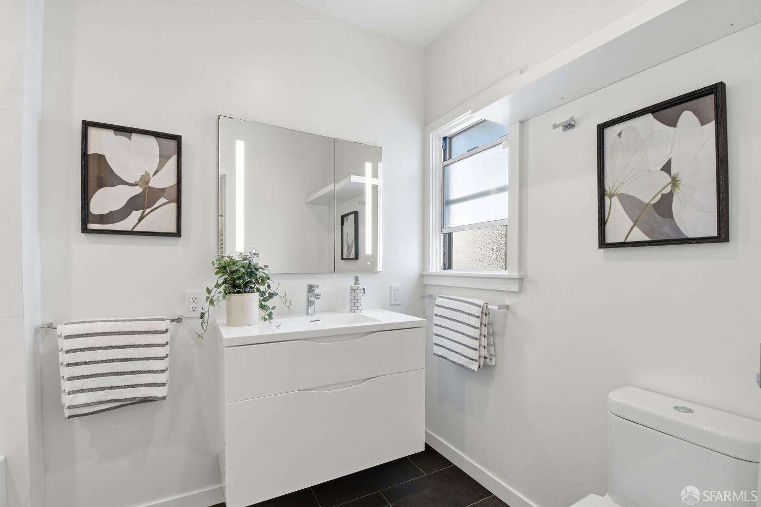 Detail Gallery Image 26 of 42 For 1627 22nd Ave, San Francisco,  CA 94122 - 2 Beds | 1/1 Baths