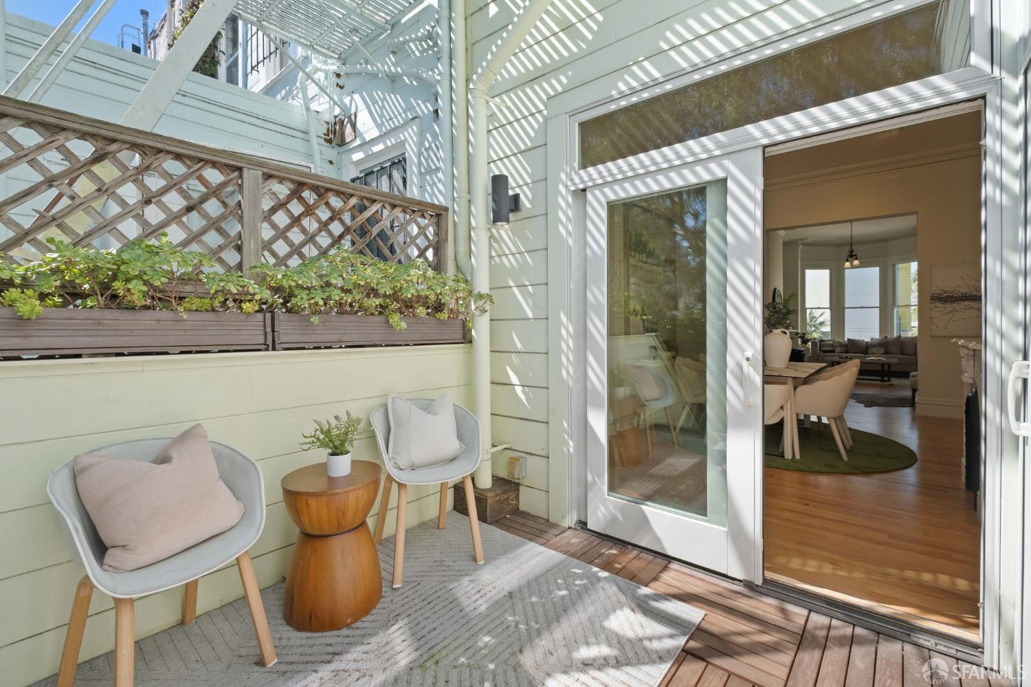 Detail Gallery Image 29 of 59 For 569 Capp St, San Francisco,  CA 94110 - – Beds | – Baths