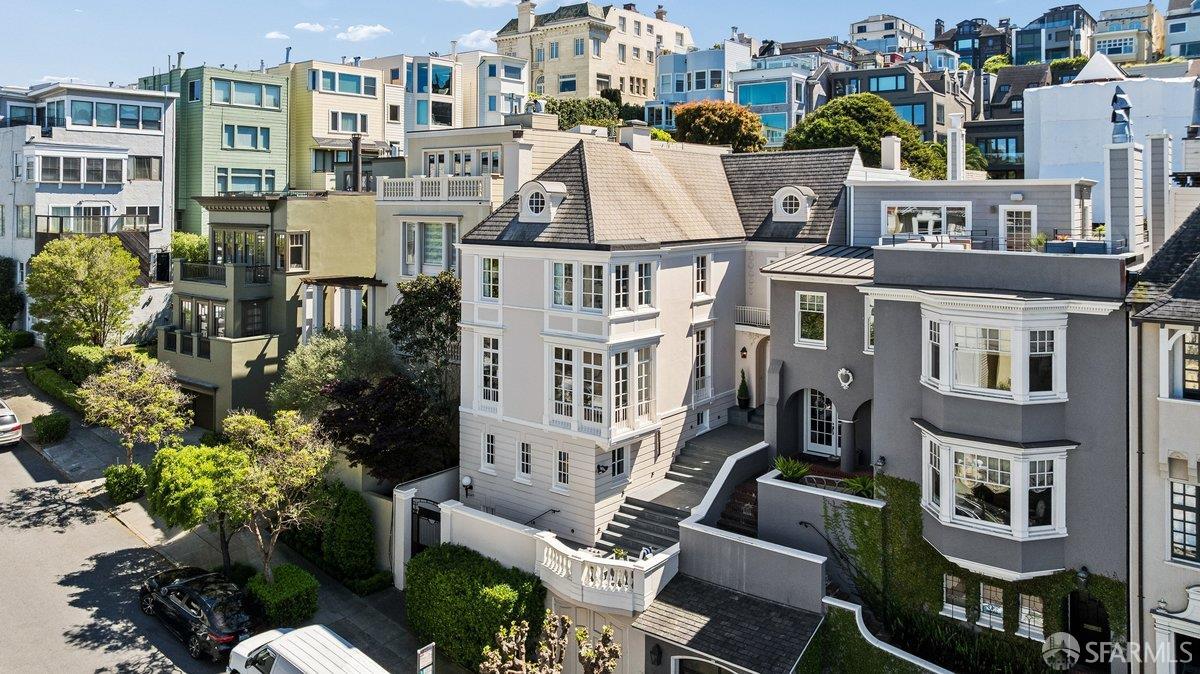 Detail Gallery Image 64 of 76 For 2649 Green St, San Francisco,  CA 94123 - 6 Beds | 6/1 Baths