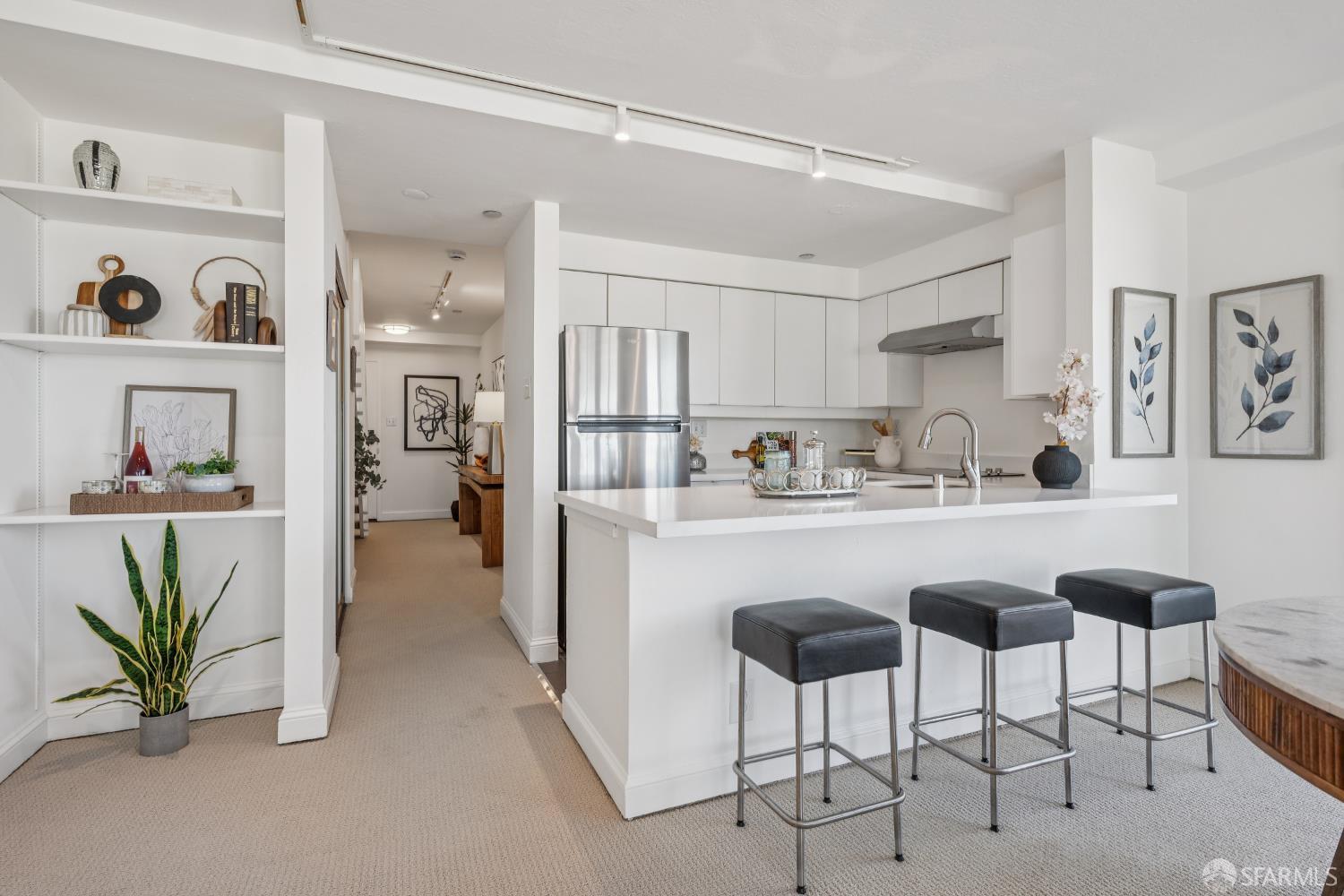 Photo #14: 426112731 Listing: Photo #14