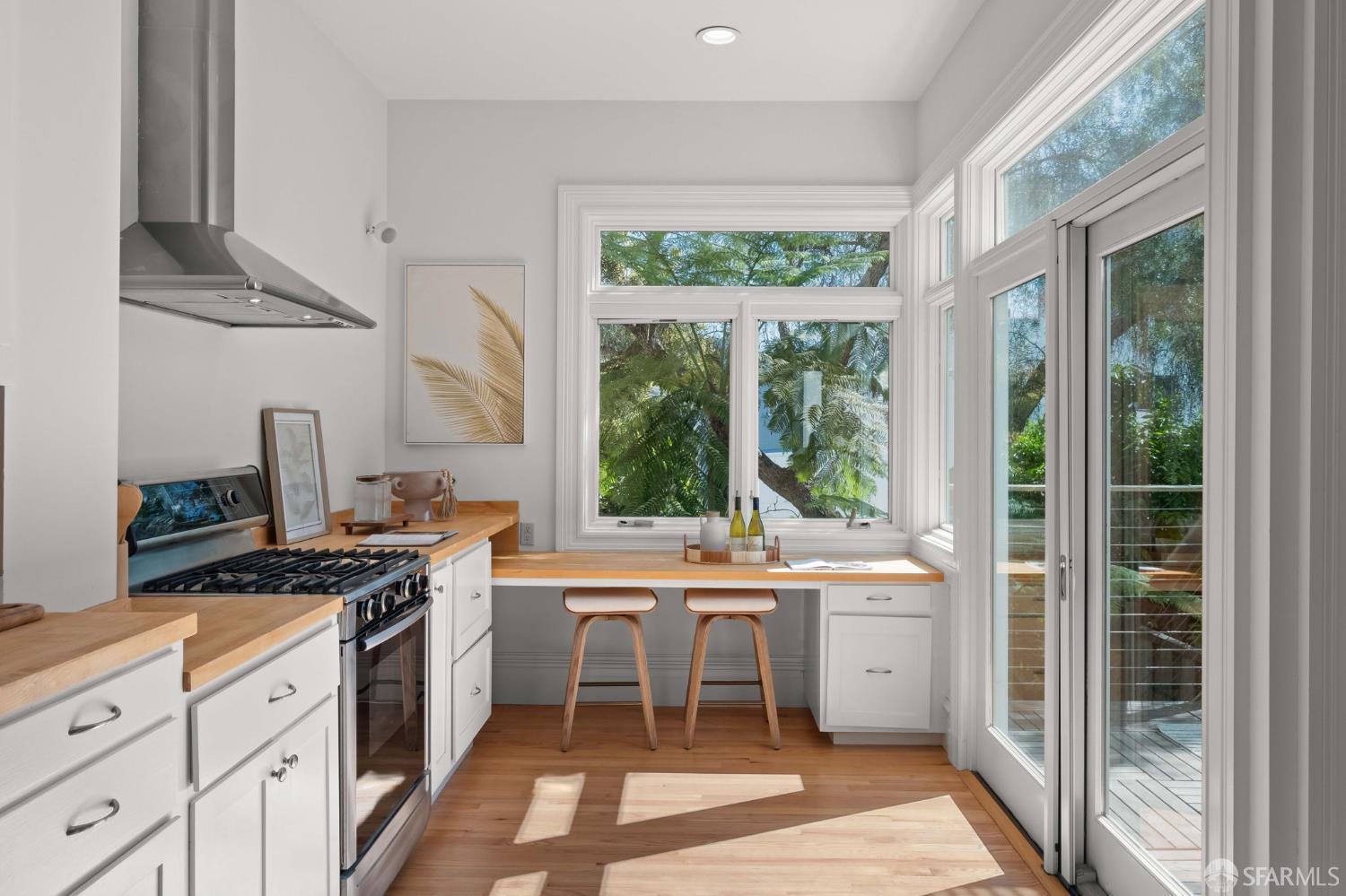 Detail Gallery Image 26 of 59 For 569 Capp St, San Francisco,  CA 94110 - – Beds | – Baths