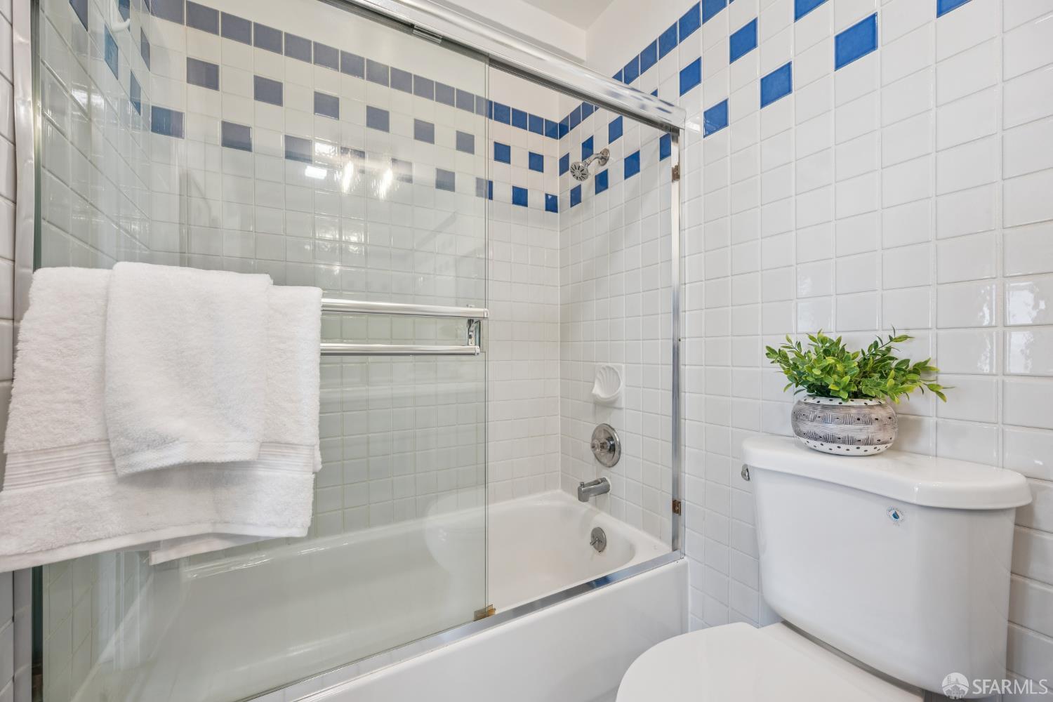 Photo #29: 426112731 Listing: Photo #29