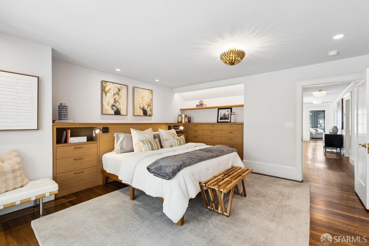 Detail Gallery Image 29 of 76 For 2649 Green St, San Francisco,  CA 94123 - 6 Beds | 6/1 Baths