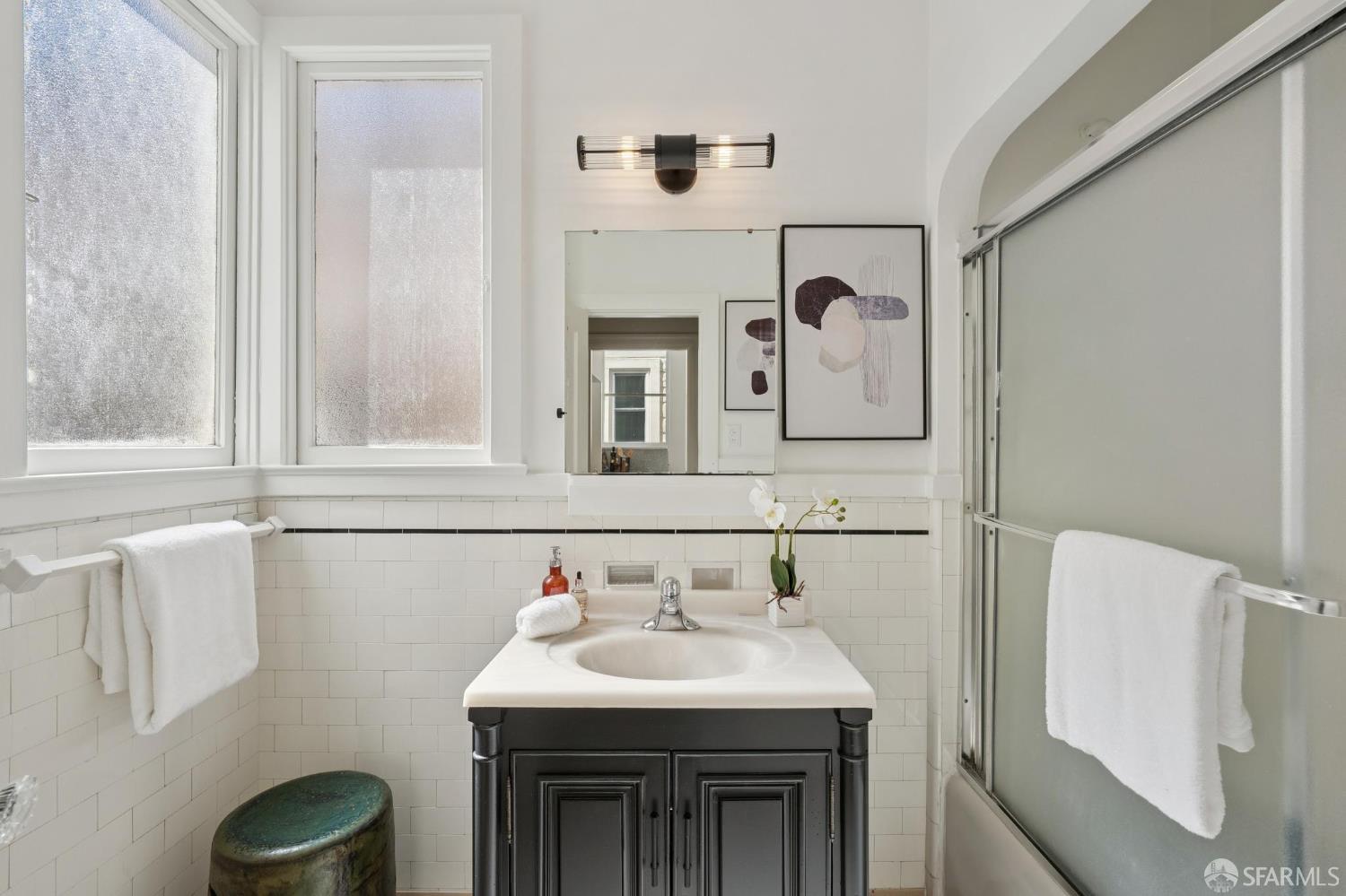 Detail Gallery Image 26 of 62 For 2335 Bay St, San Francisco,  CA 94123 - – Beds | – Baths