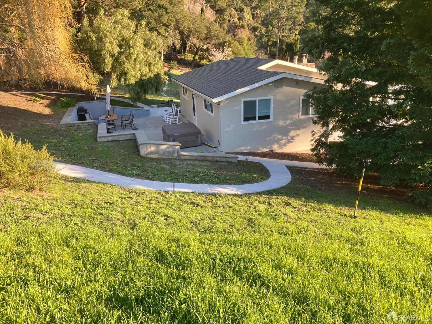 Detail Gallery Image 6 of 29 For 11 Recreation Dr, La Honda,  CA 94020 - 3 Beds | 1/1 Baths