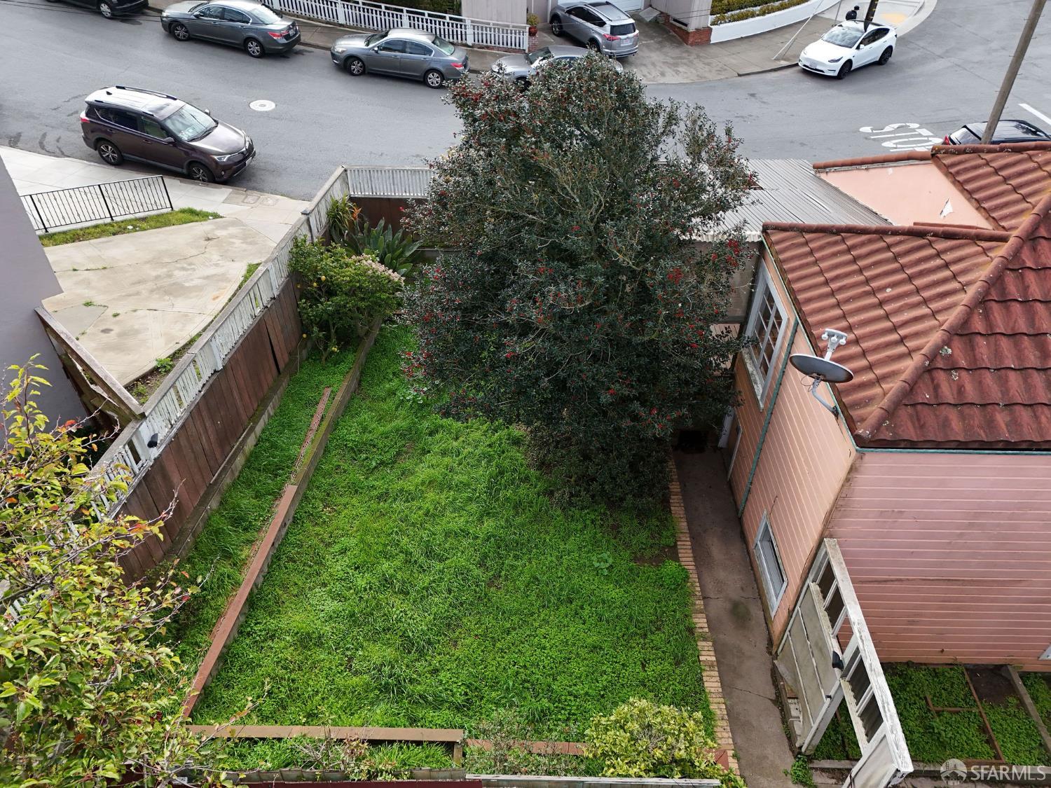 Detail Gallery Image 62 of 93 For 95 South Hill Blvd, San Francisco,  CA 94112 - 3 Beds | 2 Baths