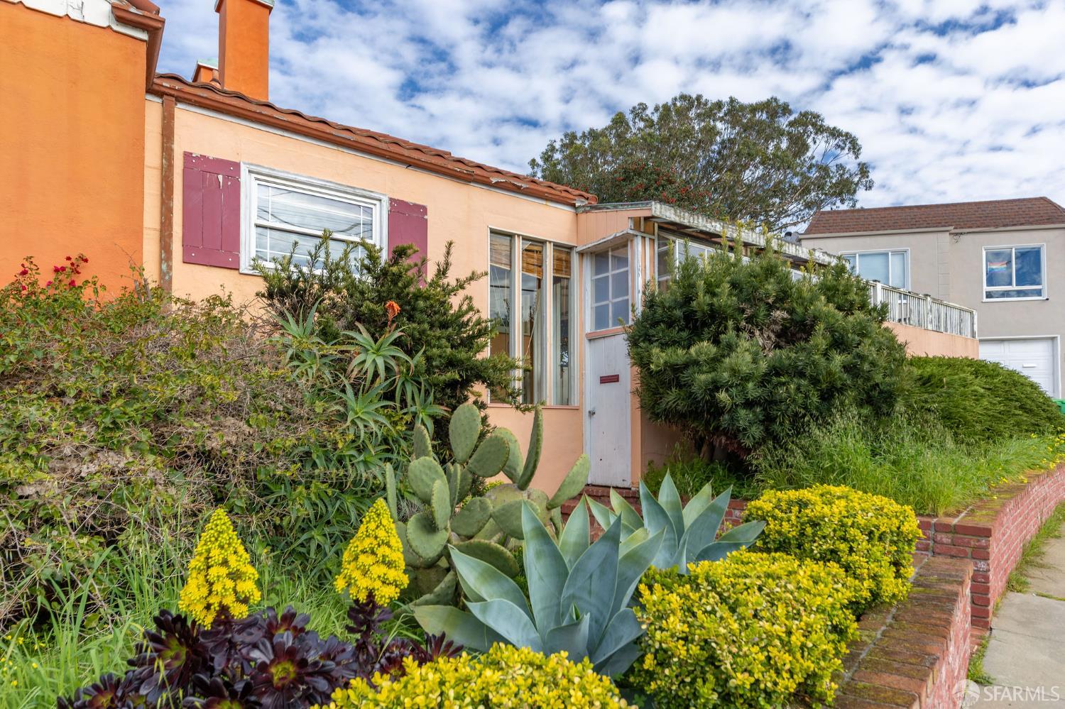 Detail Gallery Image 65 of 93 For 95 South Hill Blvd, San Francisco,  CA 94112 - 3 Beds | 2 Baths