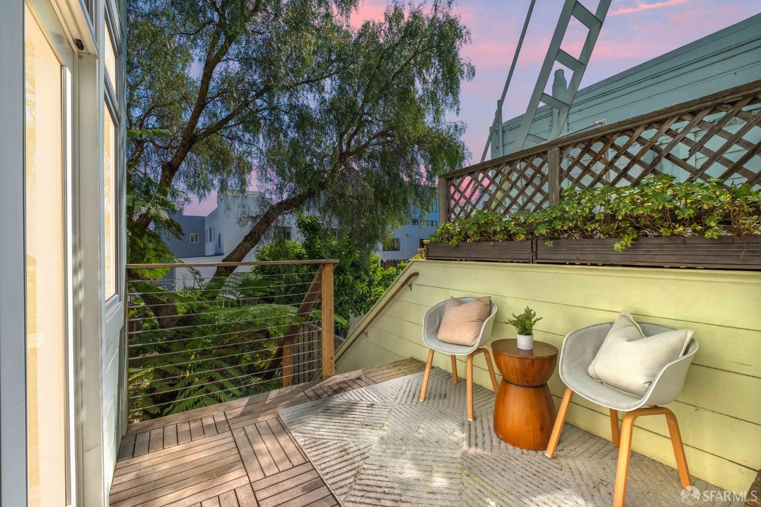 Detail Gallery Image 27 of 59 For 569 Capp St, San Francisco,  CA 94110 - – Beds | – Baths