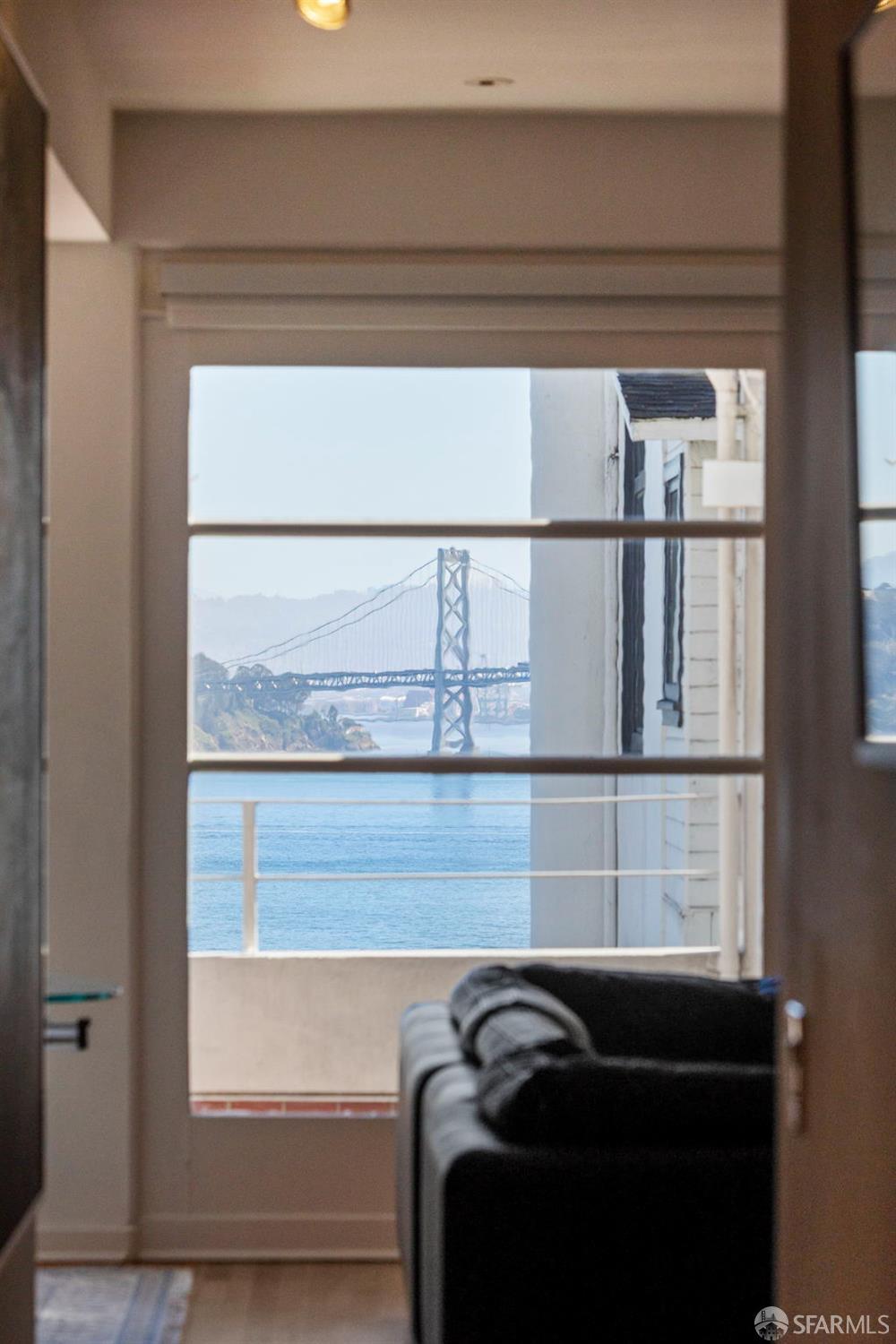 Detail Gallery Image 22 of 64 For 1360 Montgomery St #2,  San Francisco,  CA 94133 - 1 Beds | 1 Baths