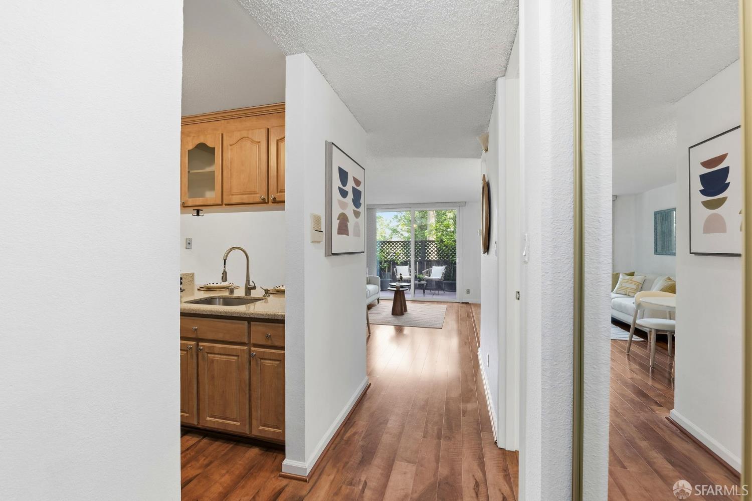 Detail Gallery Image 4 of 34 For 8109 Shelter Creek Ln, San Bruno,  CA 94066 - 0 Beds | 1 Baths