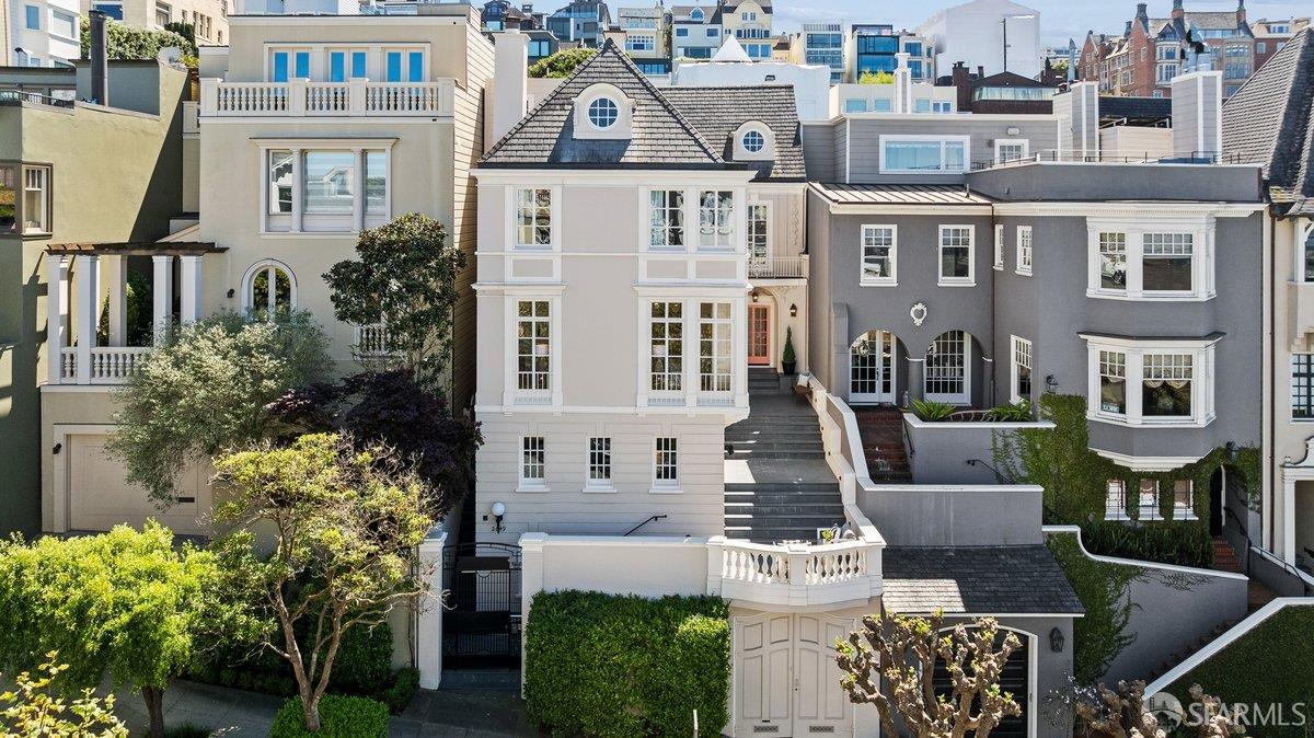 Detail Gallery Image 65 of 76 For 2649 Green St, San Francisco,  CA 94123 - 6 Beds | 6/1 Baths