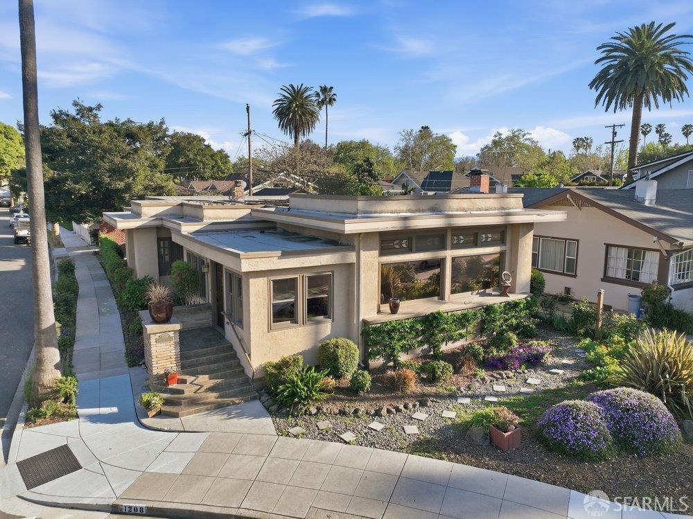 Detail Gallery Image 73 of 82 For 1208 Martin Ave, San Jose,  CA 95126 - 2 Beds | 2 Baths