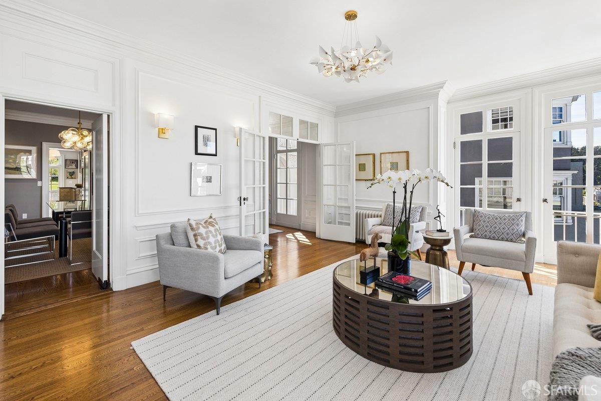 Detail Gallery Image 9 of 76 For 2649 Green St, San Francisco,  CA 94123 - 6 Beds | 6/1 Baths