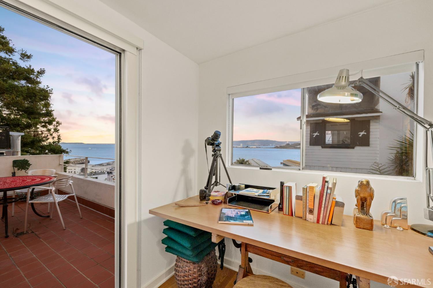 Detail Gallery Image 9 of 64 For 1360 Montgomery St #2,  San Francisco,  CA 94133 - 1 Beds | 1 Baths