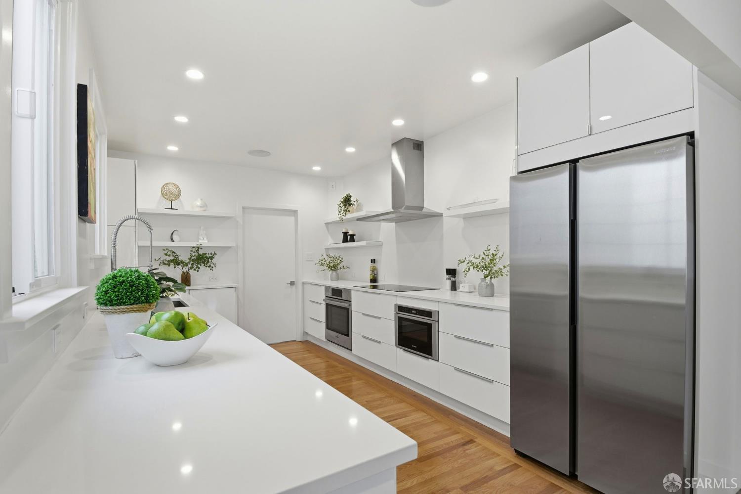 Detail Gallery Image 11 of 42 For 1627 22nd Ave, San Francisco,  CA 94122 - 2 Beds | 1/1 Baths