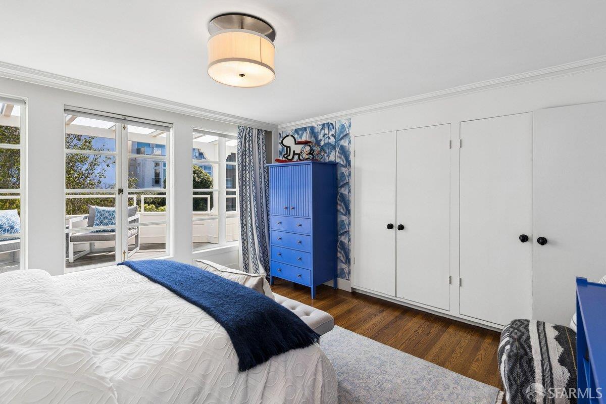 Detail Gallery Image 46 of 76 For 2649 Green St, San Francisco,  CA 94123 - 6 Beds | 6/1 Baths