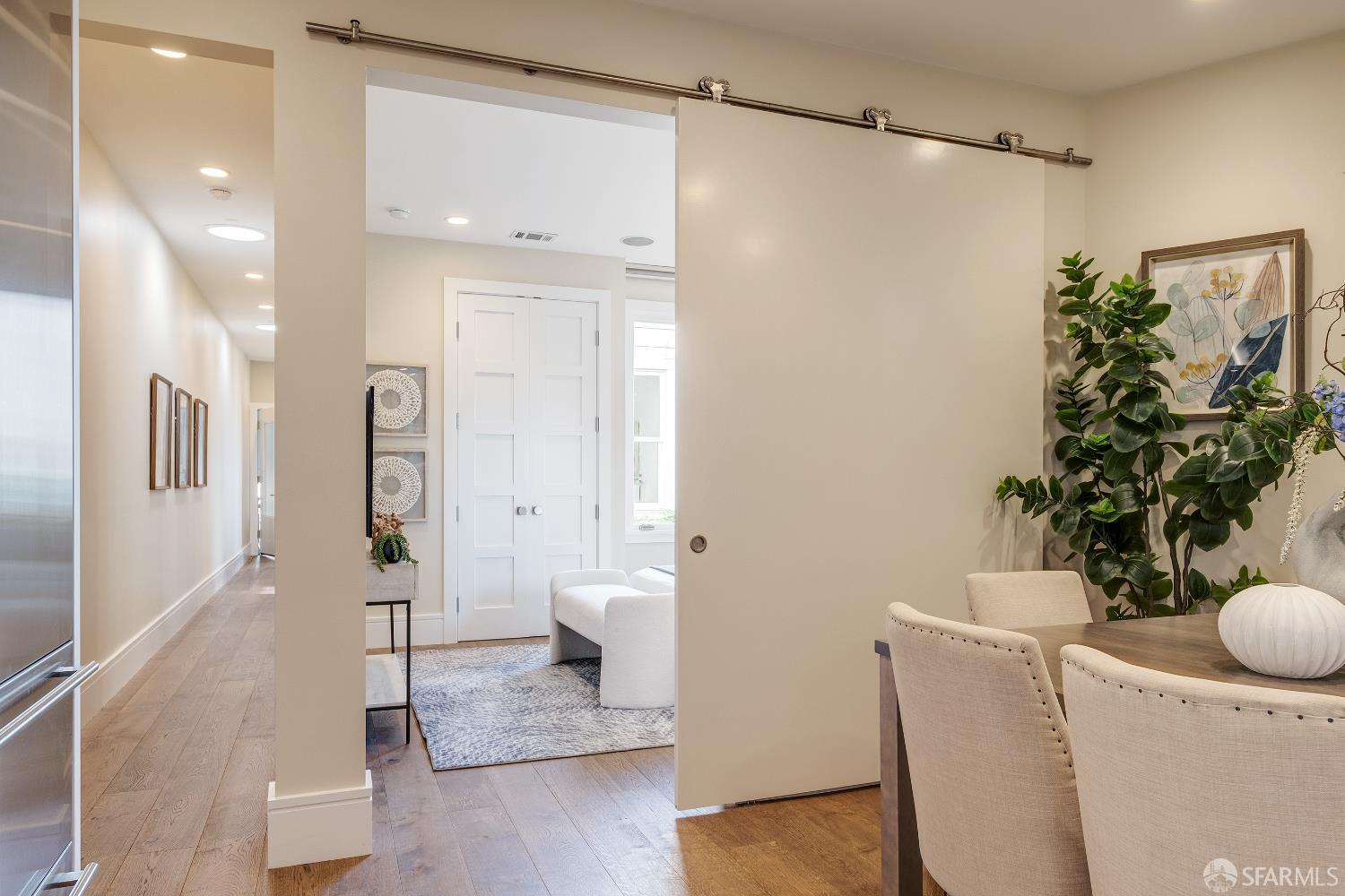 Detail Gallery Image 22 of 43 For 1041 Filbert St, San Francisco,  CA 94133 - 2 Beds | 1/1 Baths