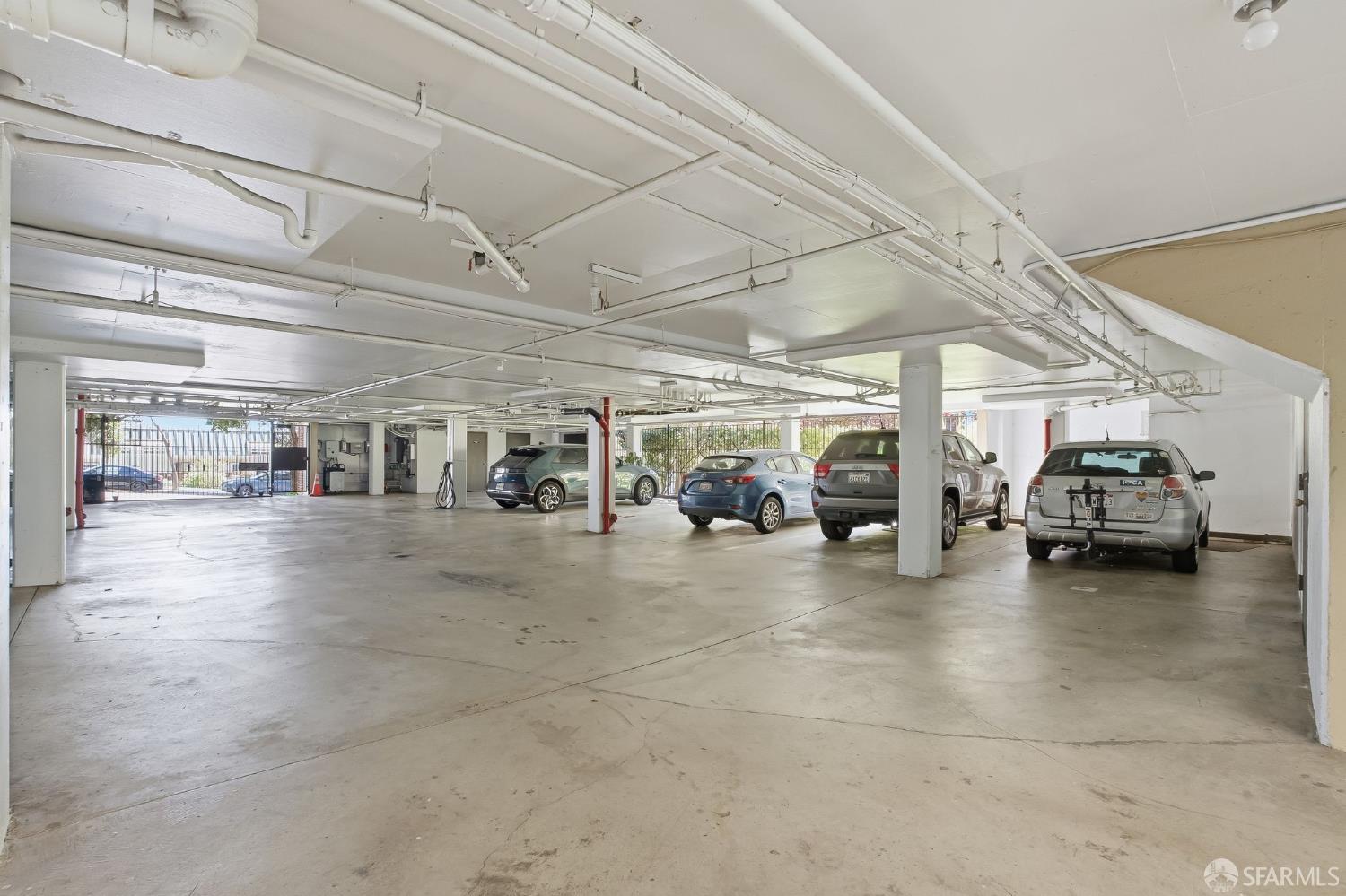 Detail Gallery Image 33 of 50 For 1250 Ellis St #2,  San Francisco,  CA 94109 - 3 Beds | 2 Baths