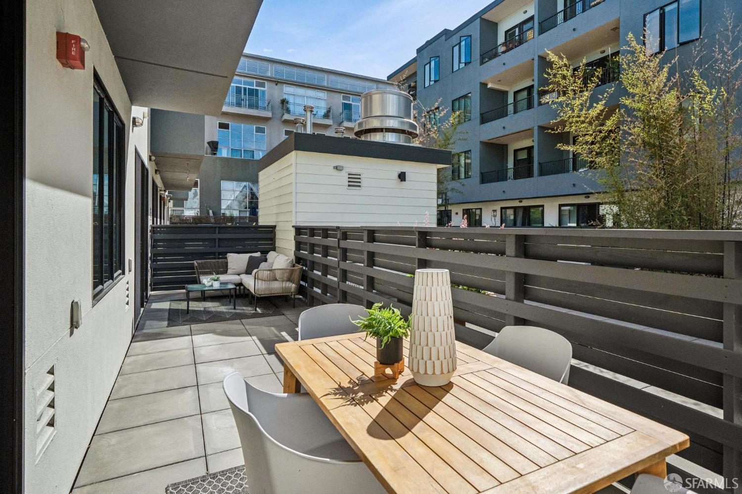 Photo #2: 426115489 Listing: Photo #2