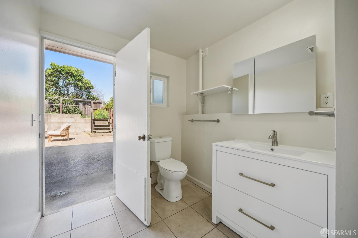 Detail Gallery Image 50 of 64 For 1226 Felton St, San Francisco,  CA 94134 - 5 Beds | 3 Baths