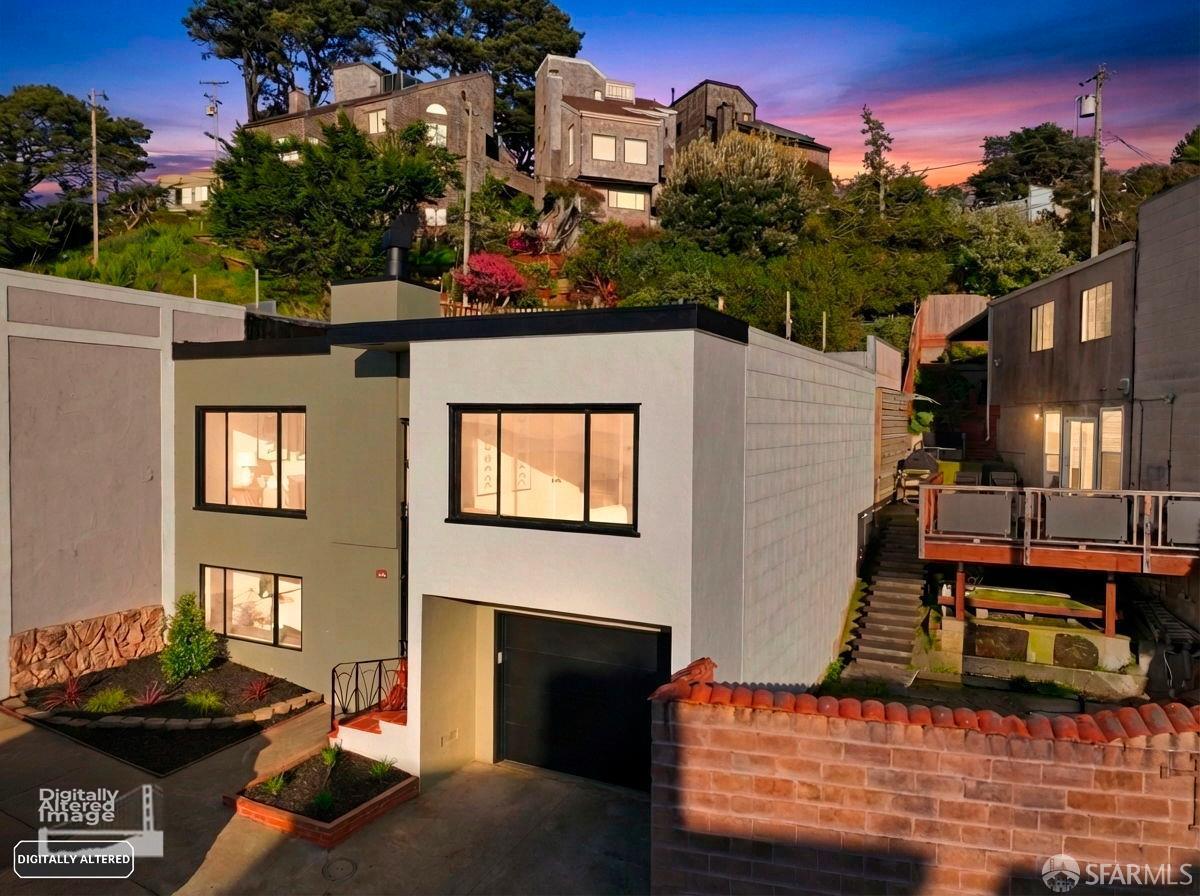 Detail Gallery Image 3 of 78 For 1998 14th Ave, San Francisco,  CA 94116 - 3 Beds | 3 Baths