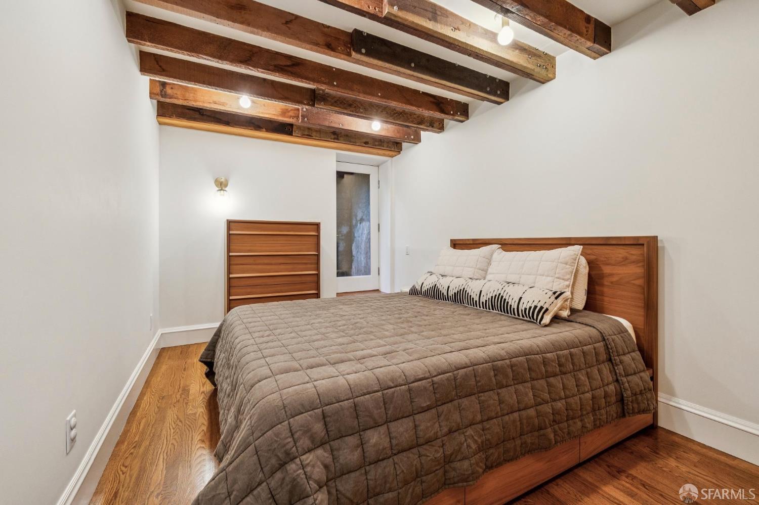 Detail Gallery Image 20 of 27 For 709 Eugenia Ave, San Francisco,  CA 94110 - 2 Beds | 1 Baths