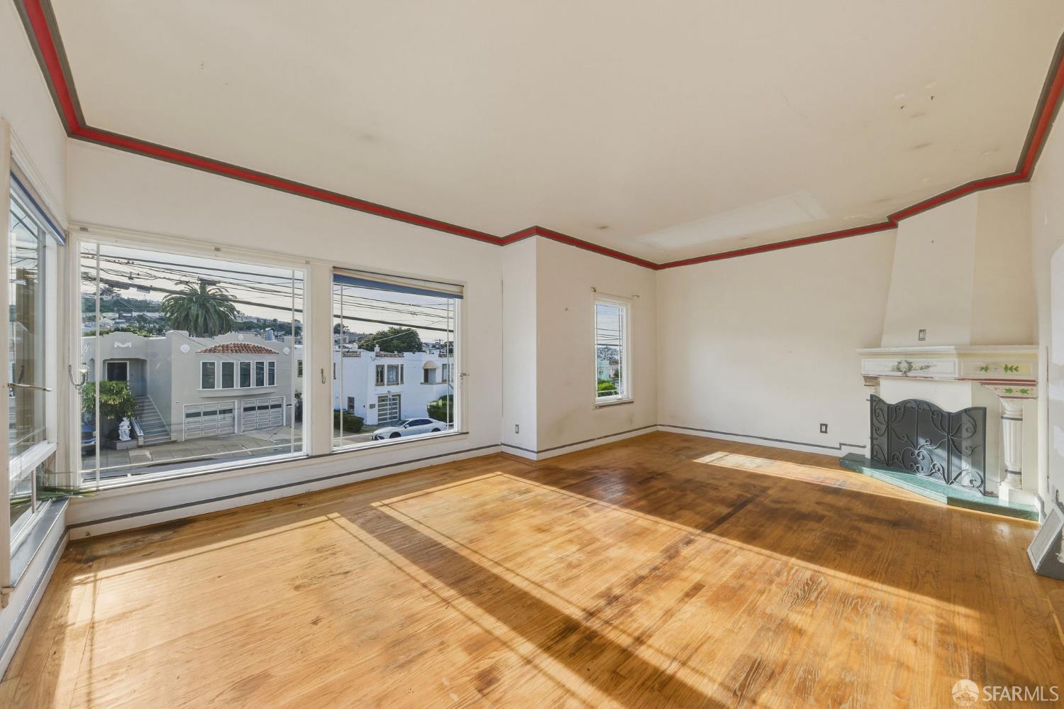 Detail Gallery Image 7 of 93 For 95 South Hill Blvd, San Francisco,  CA 94112 - 3 Beds | 2 Baths