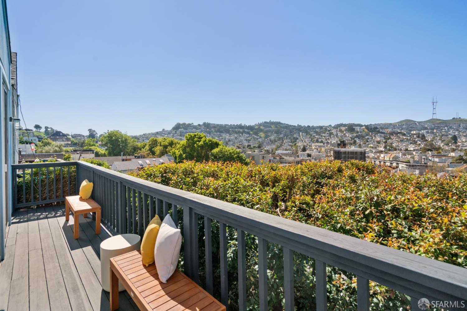 Detail Gallery Image 10 of 29 For 112 Lundys Ln, San Francisco,  CA 94110 - 1 Beds | 1 Baths