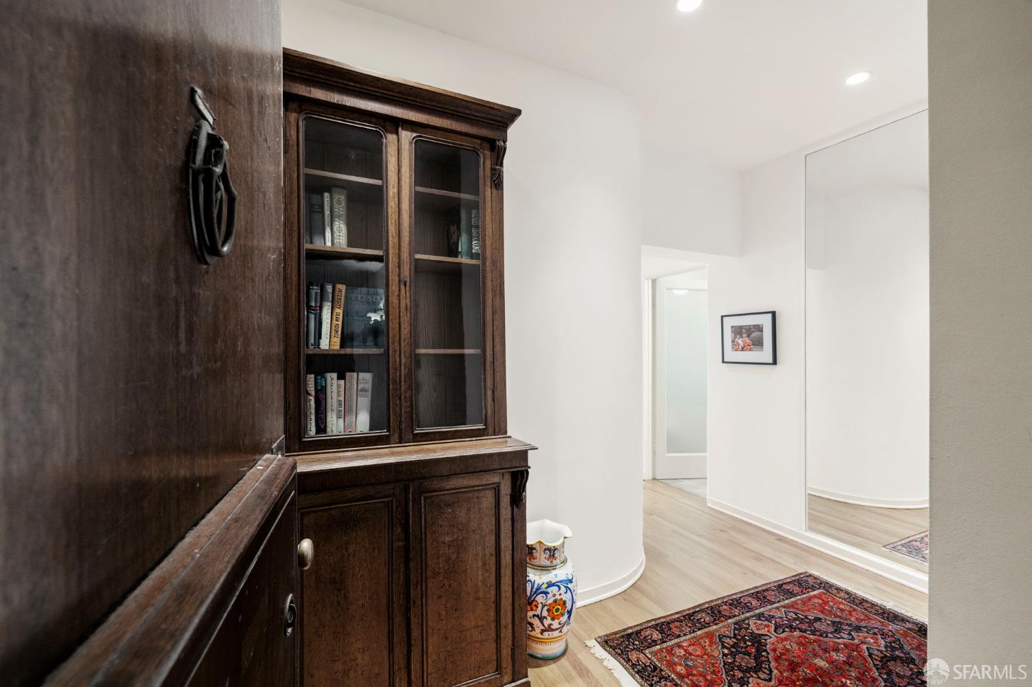 Detail Gallery Image 19 of 64 For 1360 Montgomery St #2,  San Francisco,  CA 94133 - 1 Beds | 1 Baths