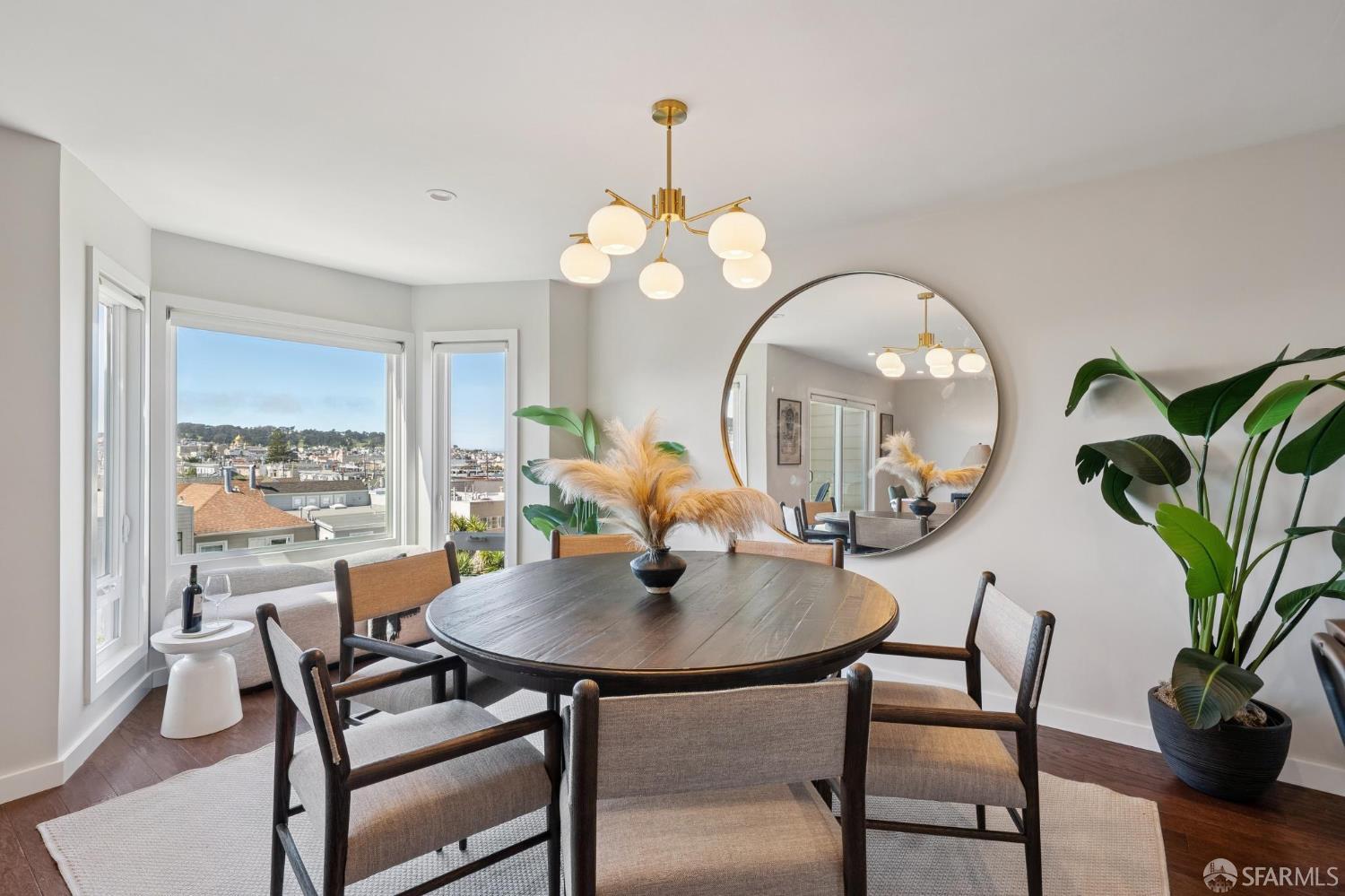 Detail Gallery Image 7 of 38 For 531 16th Ave, San Francisco,  CA 94118 - 4 Beds | 3 Baths