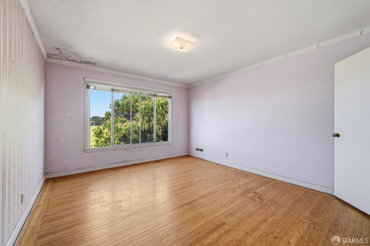 Detail Gallery Image 26 of 43 For 77 Lapham Way, San Francisco,  CA 94112 - 2 Beds | 1 Baths