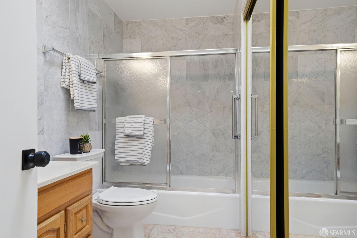 Detail Gallery Image 46 of 78 For 1998 14th Ave, San Francisco,  CA 94116 - 3 Beds | 3 Baths