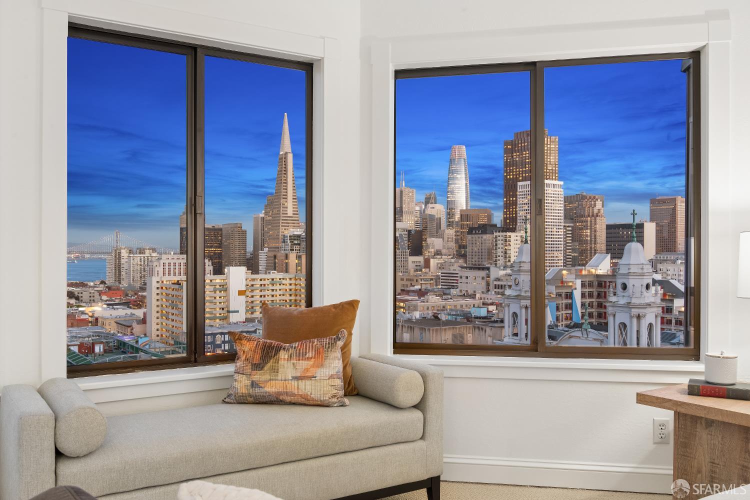 Photo #8: 426112731 Listing: Photo #8