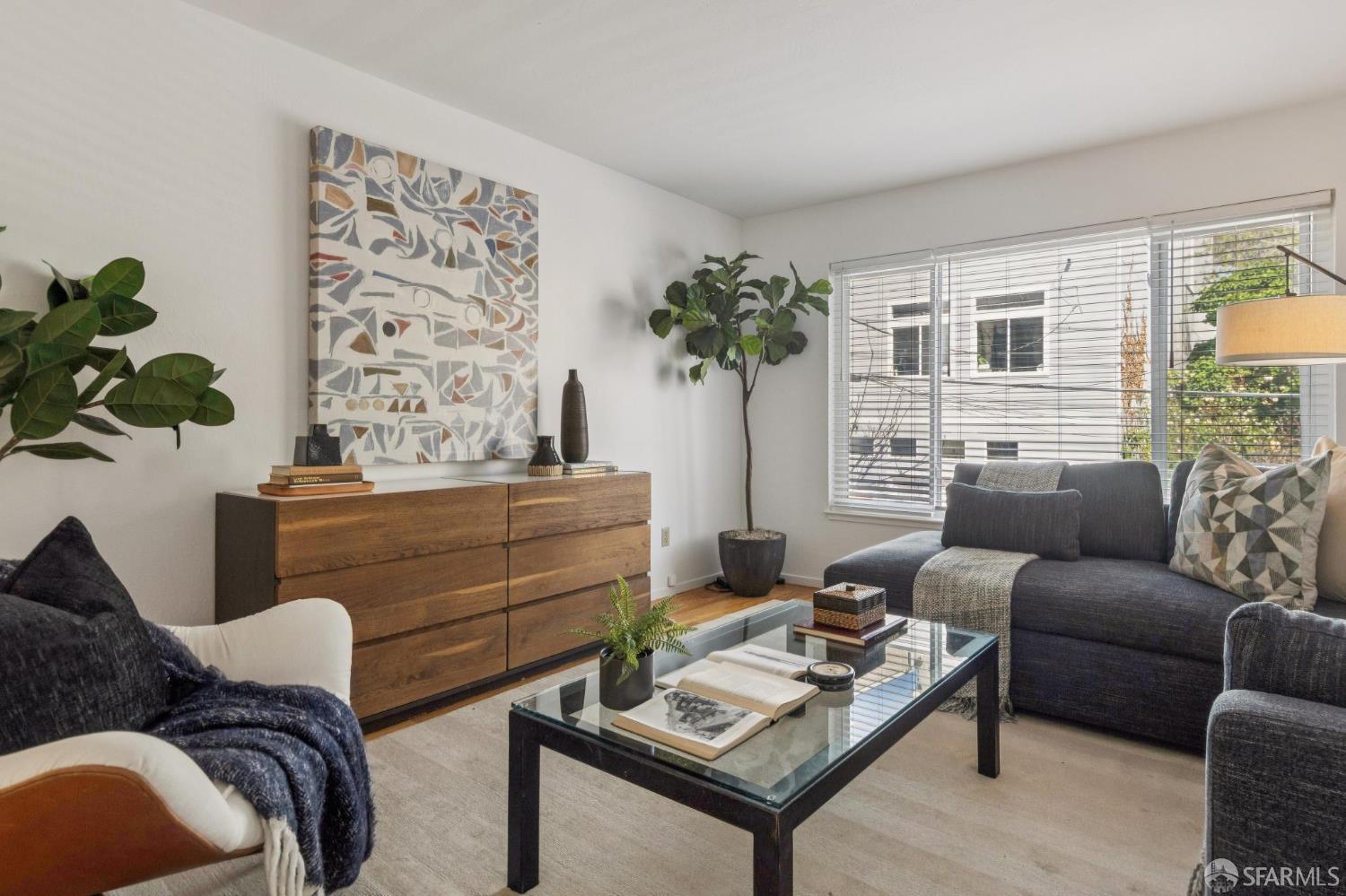 Detail Gallery Image 3 of 25 For 45 Wilder St #1,  San Francisco,  CA 94131 - 1 Beds | 1 Baths