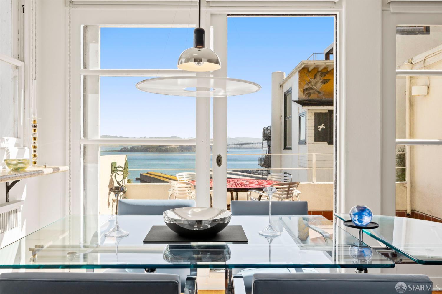 Detail Gallery Image 30 of 64 For 1360 Montgomery St #2,  San Francisco,  CA 94133 - 1 Beds | 1 Baths