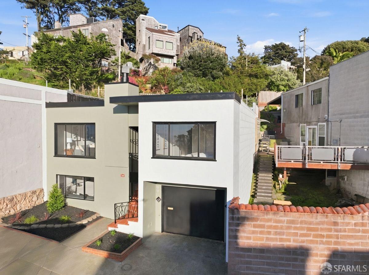 Detail Gallery Image 62 of 78 For 1998 14th Ave, San Francisco,  CA 94116 - 3 Beds | 3 Baths